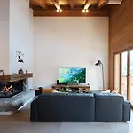 Secret Place Luxury Floor With Jacuzzi A Dream In Old Wood *