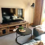 Secret Place Luxury Floor With Jacuzzi A Dream In Old Wood *