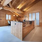 Secret Place Luxury Floor With Jacuzzi A Dream In Old Wood * Lenk