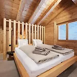 Secret Place Luxury Floor With Jacuzzi A Dream In Old Wood