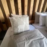 Secret Place Luxury Floor With Jacuzzi A Dream In Old Wood Appartement
