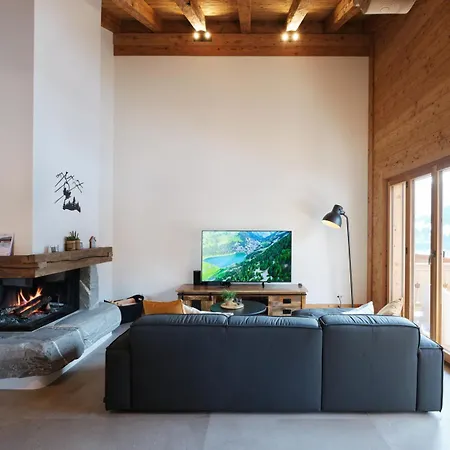 Secret Place Luxury Floor With Jacuzzi A Dream In Old Wood *