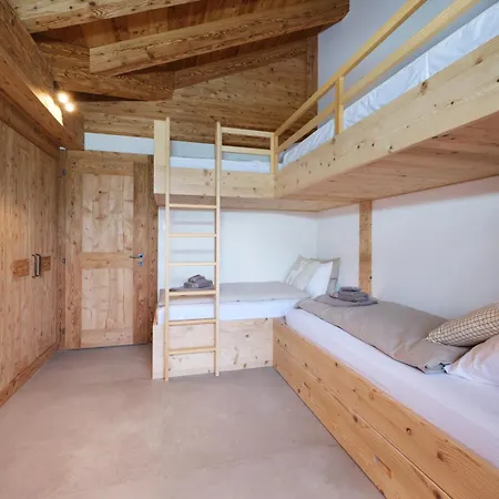 Secret Place Luxury Floor With Jacuzzi A Dream In Old Wood