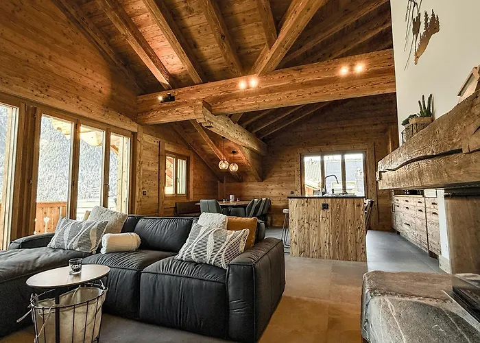 Secret Place Luxury Floor With Jacuzzi A Dream In Old Wood דירה *