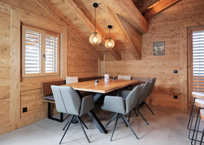 דירה Secret Place Luxury Floor With Jacuzzi A Dream In Old Wood